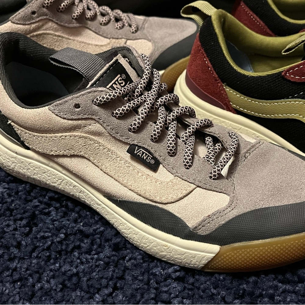 Vans UltraRange EXO SE is women’s sz6.5, men’s 5 - Picture 7 of 14